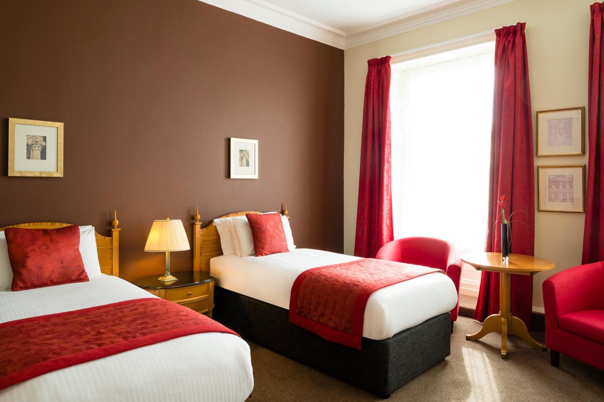 Standard Twin Room,1688807672:JPEG