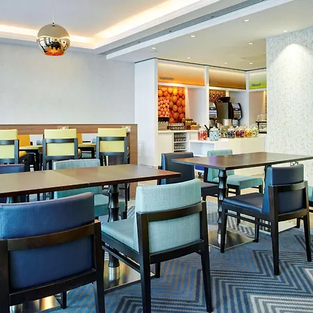 Hampton By Hilton Glasgow Central-2