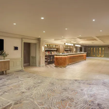 Doubletree By Hilton Glasgow Central-2